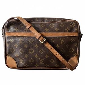 Louis Vuitton Trocadero 30 Monogram Crossbody Bag - Authentic Vintage